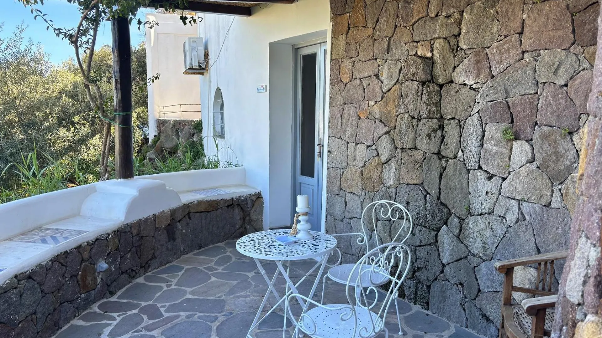 ** Guest house Dependance La Caletta Hotel Panarea Italy