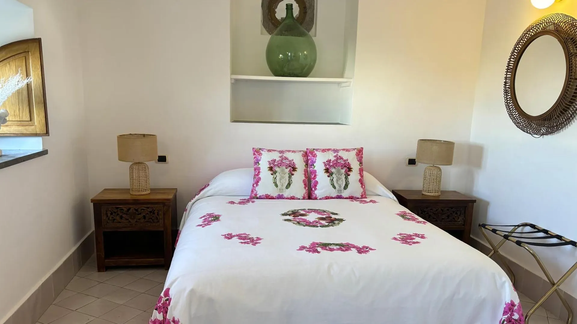 Dependance La Caletta Hotel Panarea